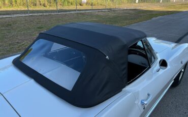 Chevrolet-Corvette-1964-convertible-6