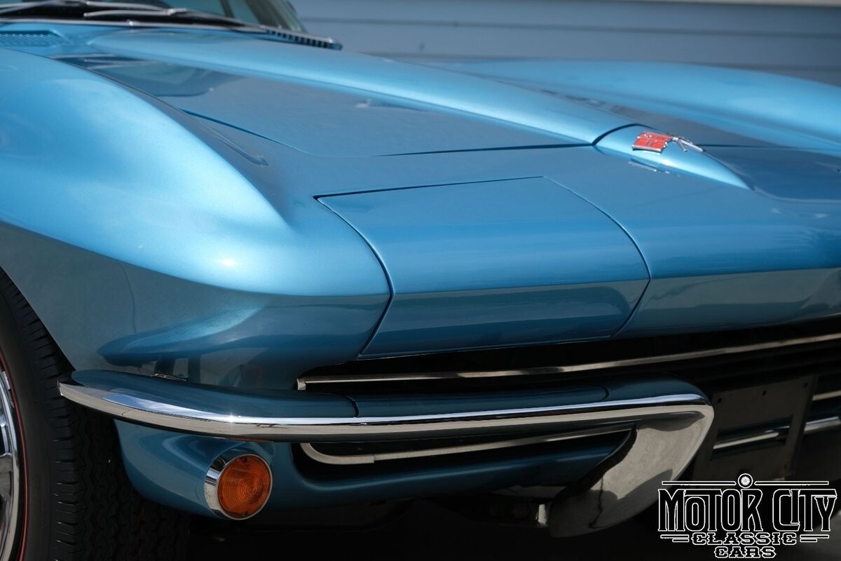 Chevrolet-Corvette-1965-14
