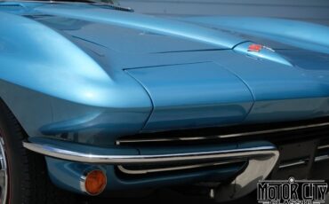 Chevrolet-Corvette-1965-14