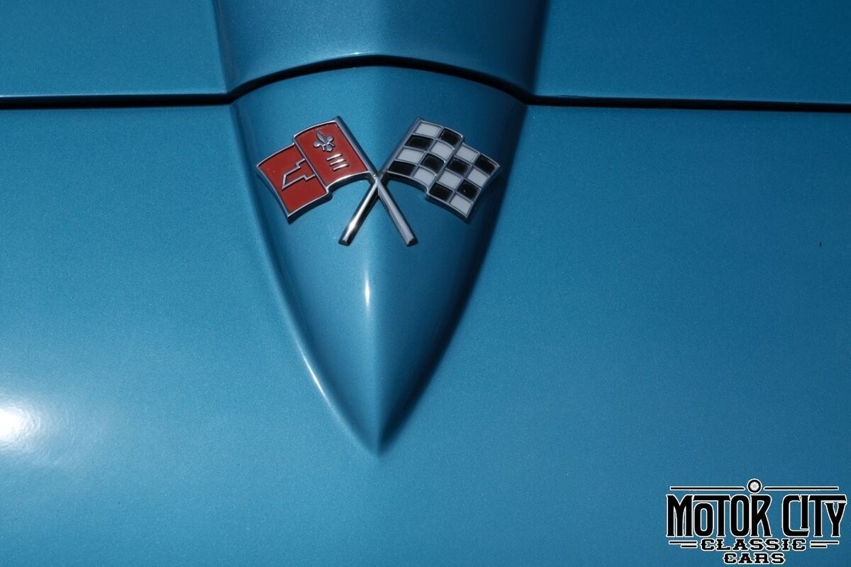Chevrolet-Corvette-1965-15
