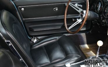 Chevrolet-Corvette-1965-21