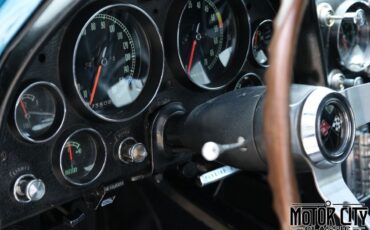 Chevrolet-Corvette-1965-27