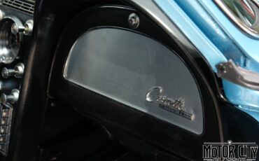 Chevrolet-Corvette-1965-32