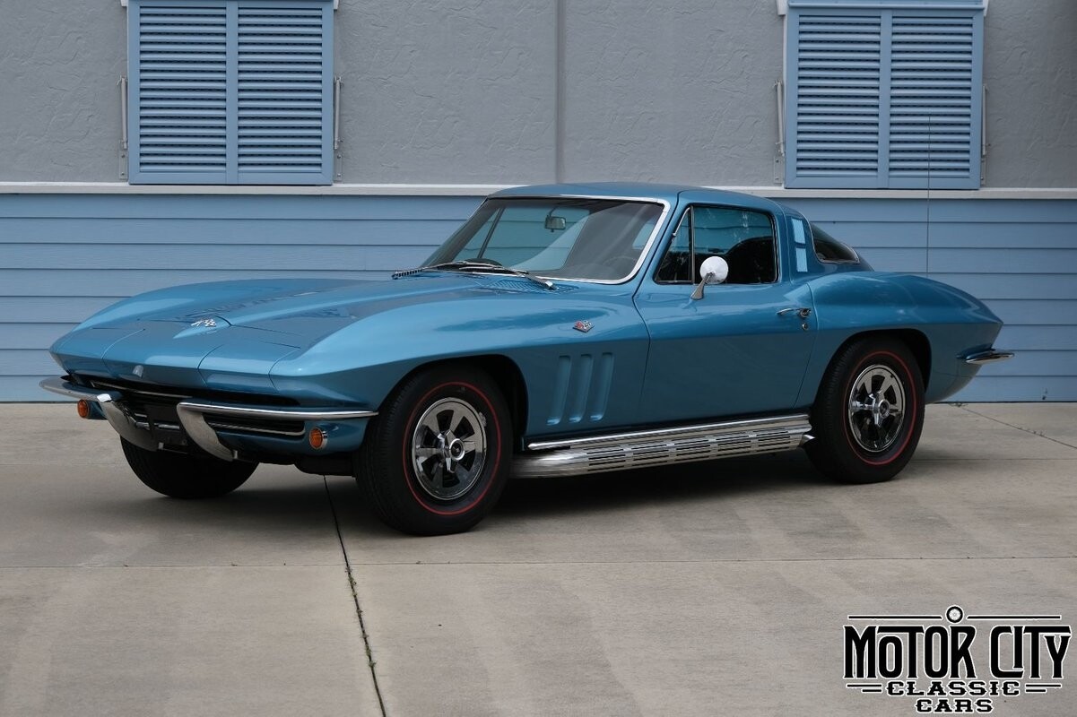 Chevrolet-Corvette-1965-7