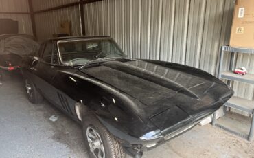 Chevrolet-Corvette-1965-Convertible-1