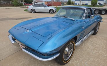 Chevrolet-Corvette-1965-Convertible-1