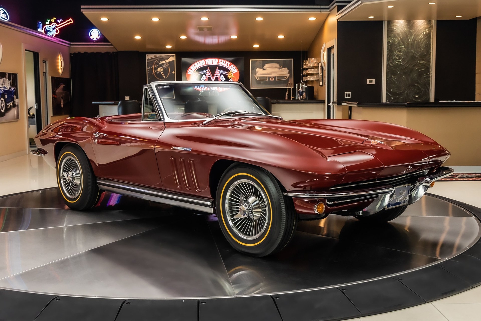 Chevrolet-Corvette-1965-Convertible-11