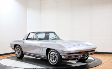 Chevrolet-Corvette-1965-Convertible-11