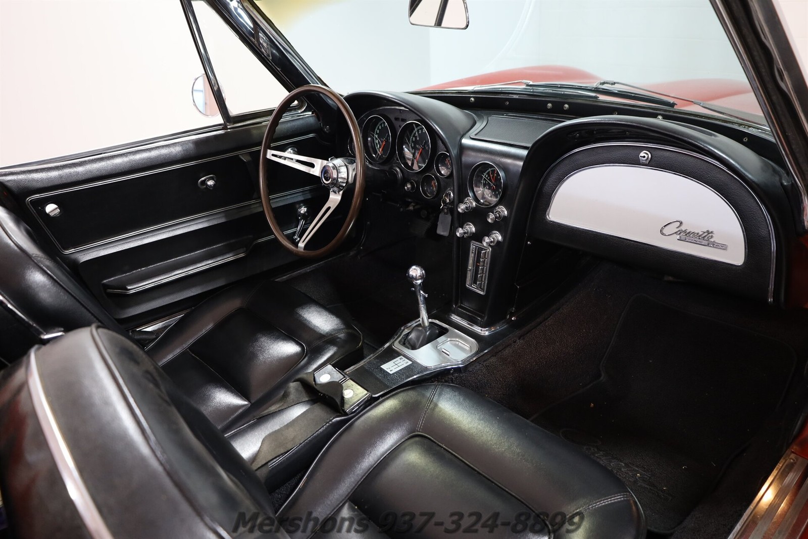 Chevrolet-Corvette-1965-Convertible-12