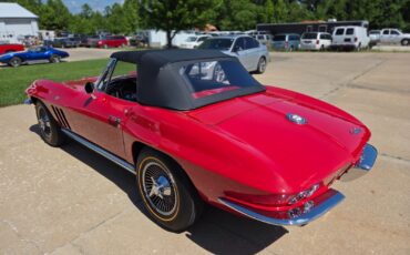Chevrolet-Corvette-1965-Convertible-13