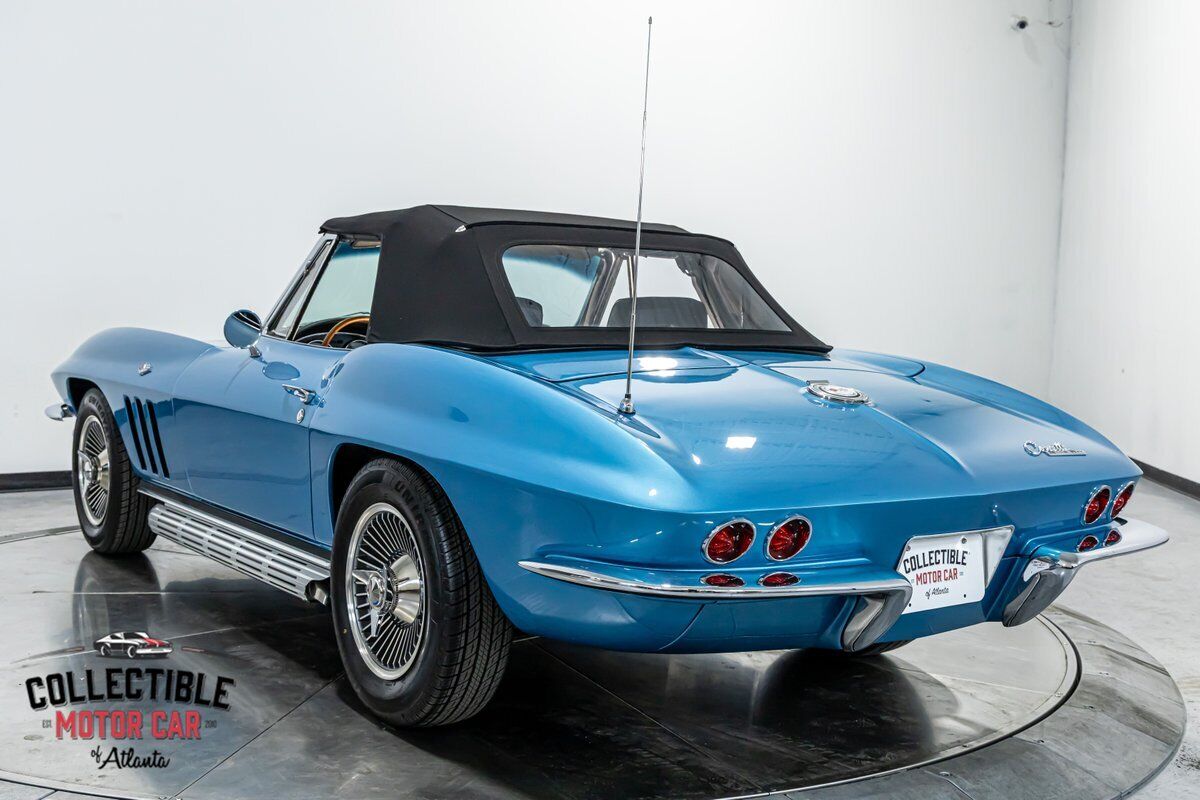 Chevrolet-Corvette-1965-Convertible-13