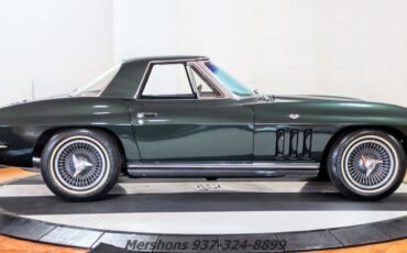 Chevrolet-Corvette-1965-Convertible-13