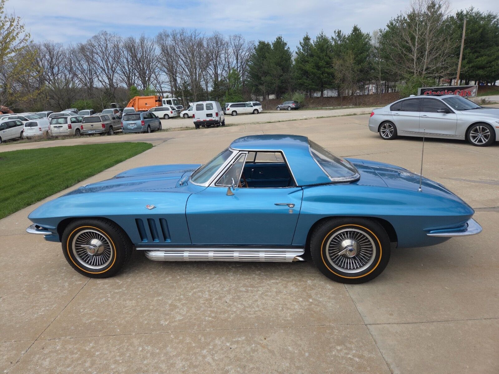 Chevrolet-Corvette-1965-Convertible-14
