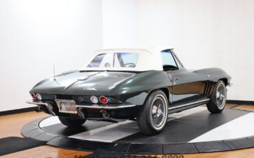 Chevrolet-Corvette-1965-Convertible-16