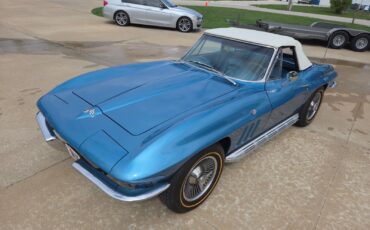 Chevrolet-Corvette-1965-Convertible-16