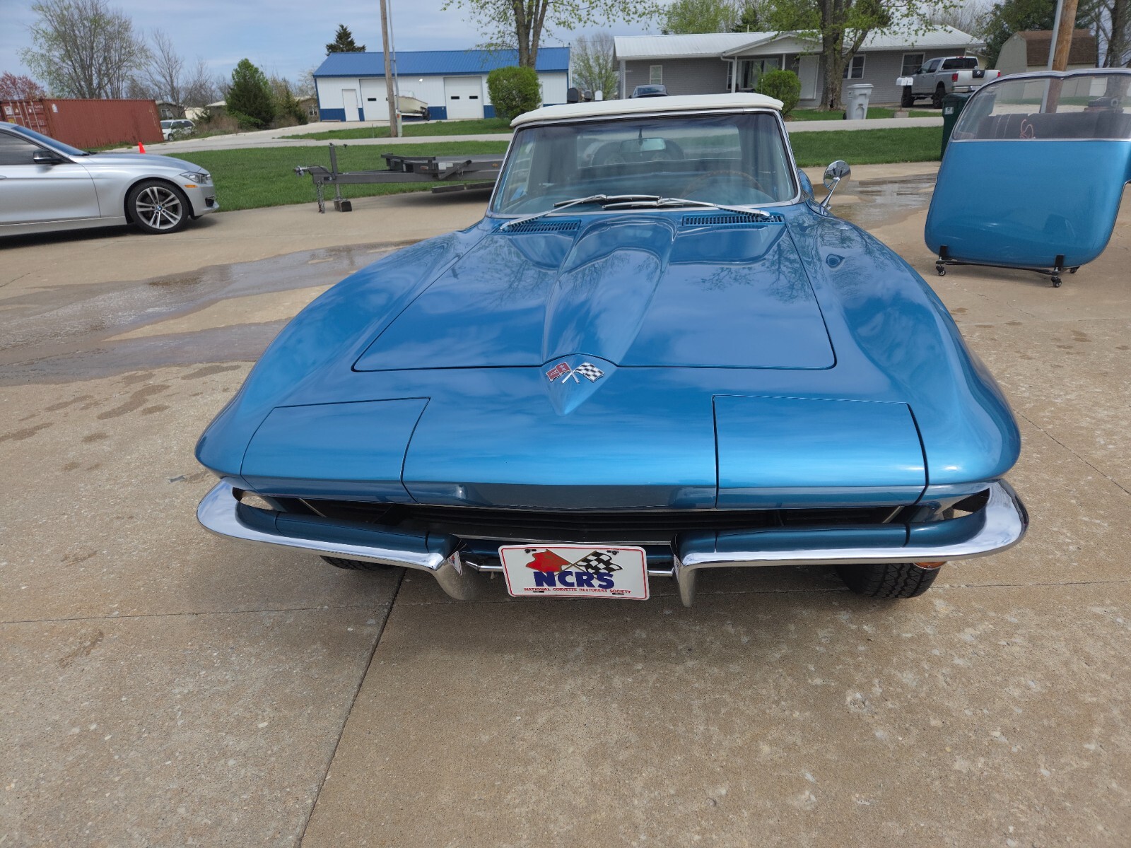 Chevrolet-Corvette-1965-Convertible-17