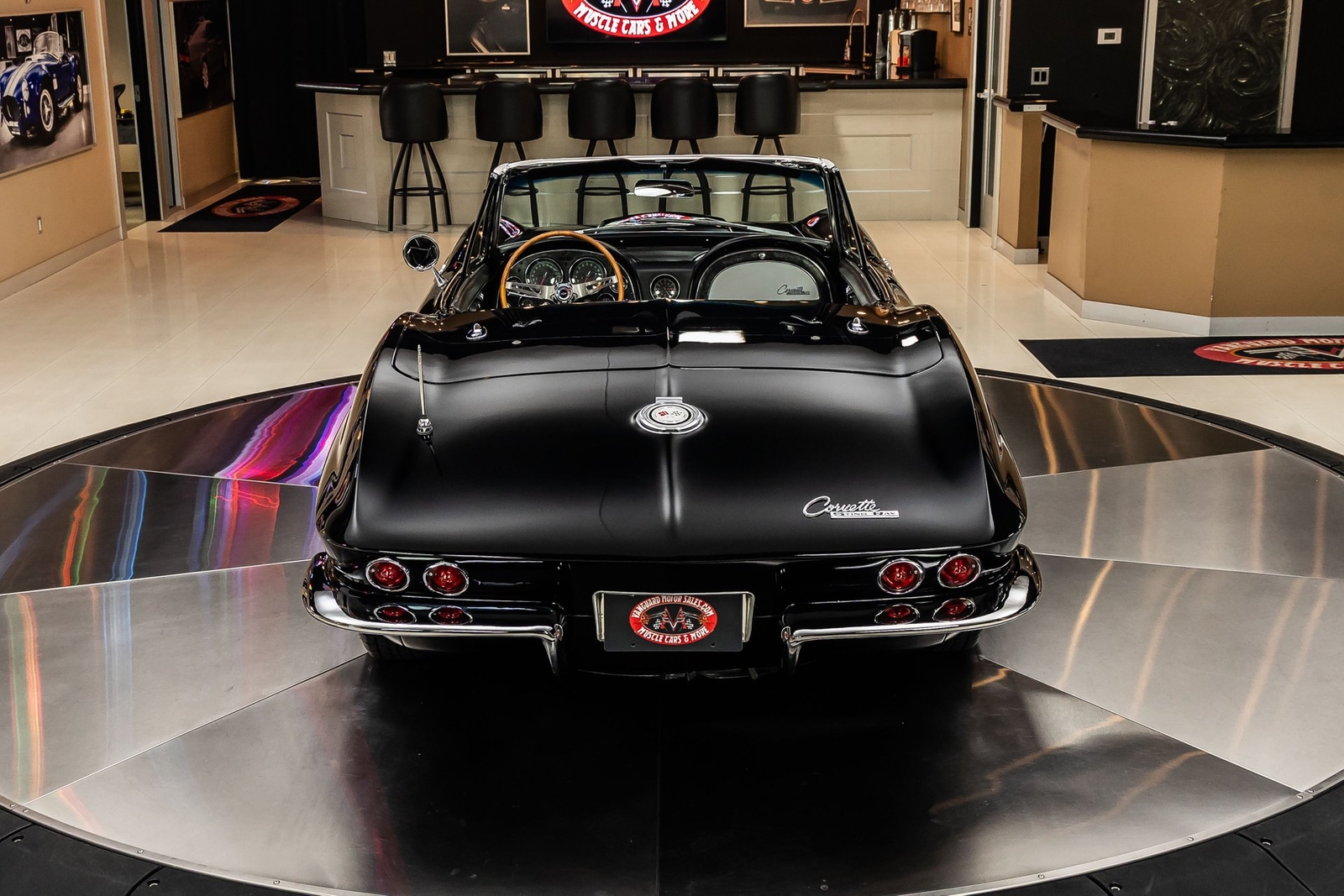 Chevrolet-Corvette-1965-Convertible-17