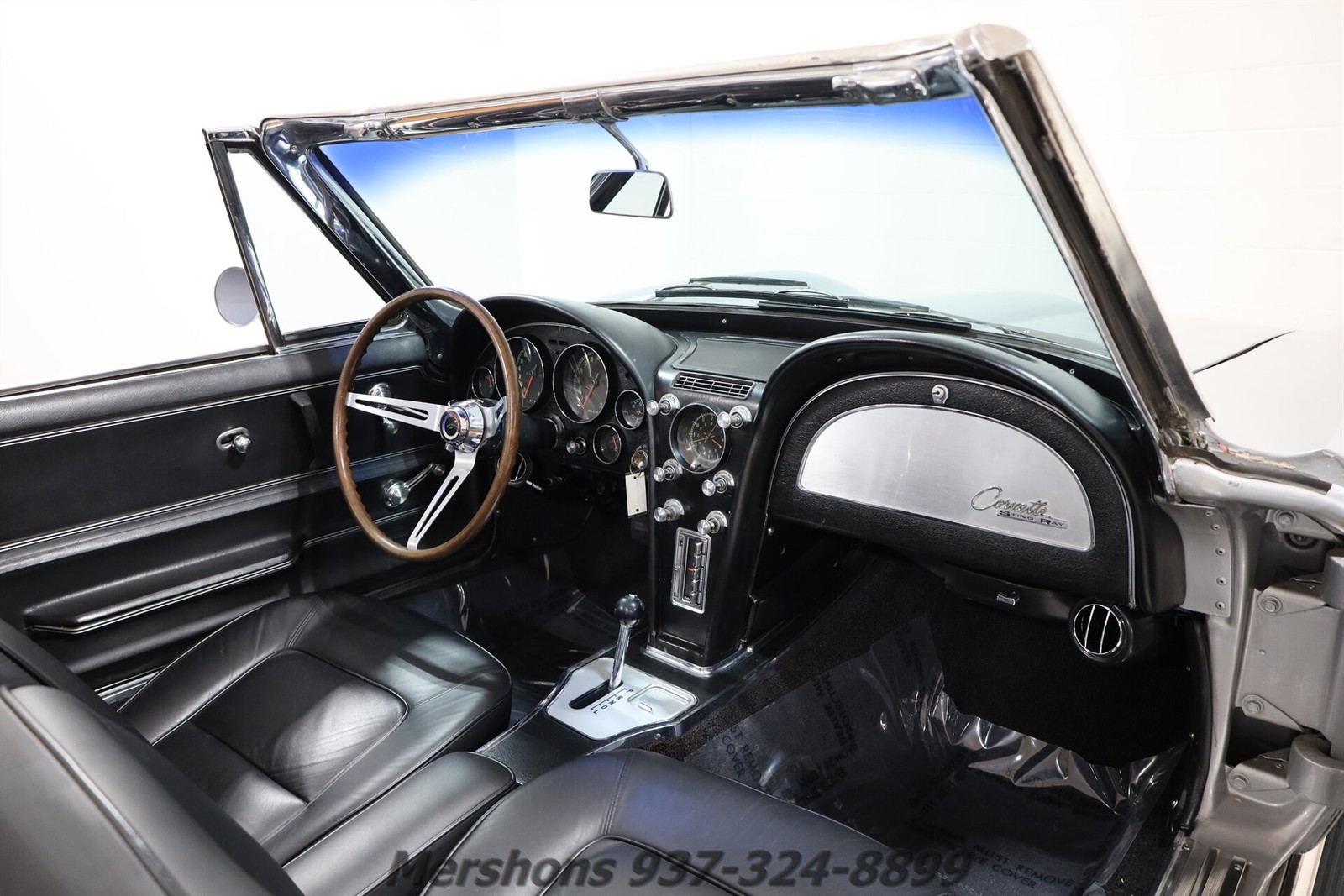 Chevrolet-Corvette-1965-Convertible-18