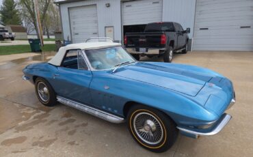 Chevrolet-Corvette-1965-Convertible-18