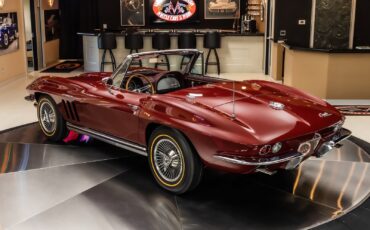 Chevrolet-Corvette-1965-Convertible-19