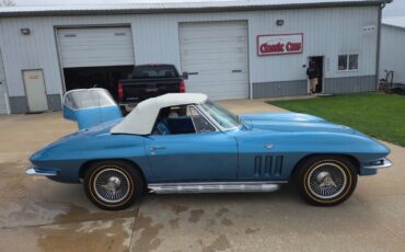 Chevrolet-Corvette-1965-Convertible-19