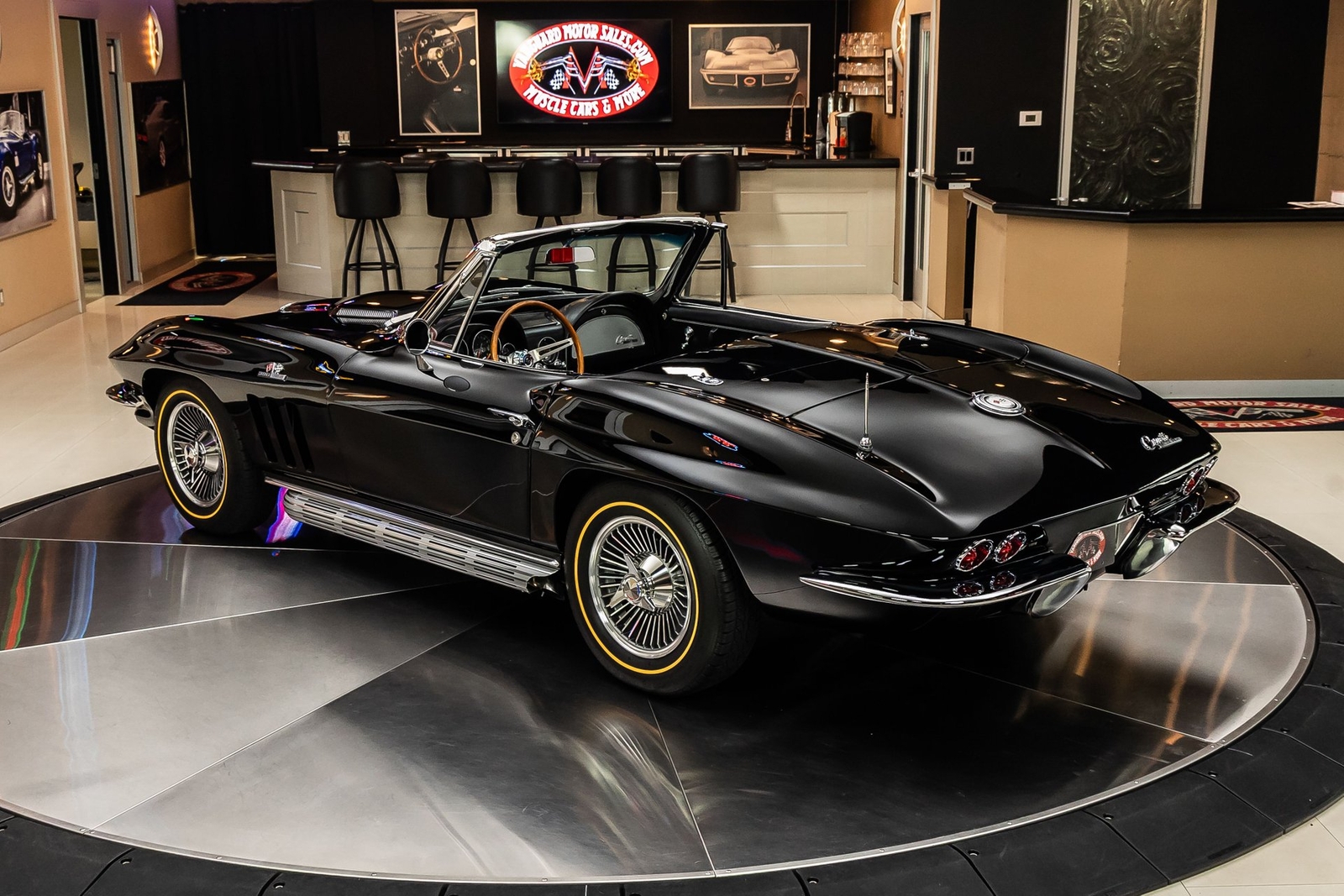 Chevrolet-Corvette-1965-Convertible-19