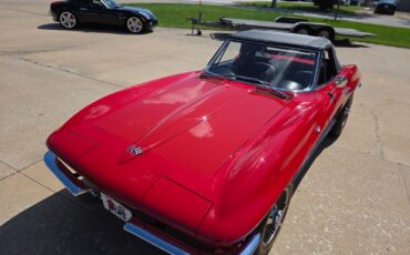 Chevrolet-Corvette-1965-Convertible-2