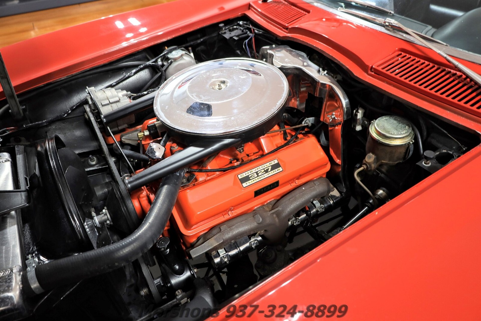 Chevrolet-Corvette-1965-Convertible-2