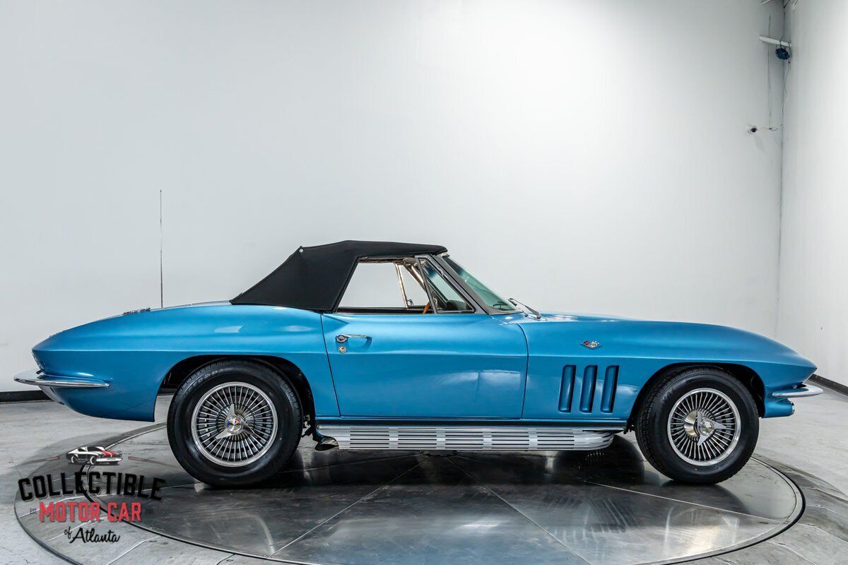 Chevrolet-Corvette-1965-Convertible-20