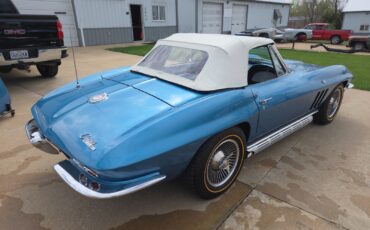 Chevrolet-Corvette-1965-Convertible-20