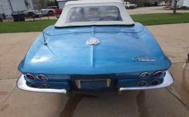 Chevrolet-Corvette-1965-Convertible-21