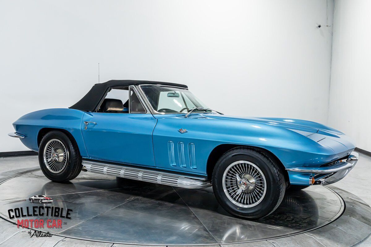 Chevrolet-Corvette-1965-Convertible-22