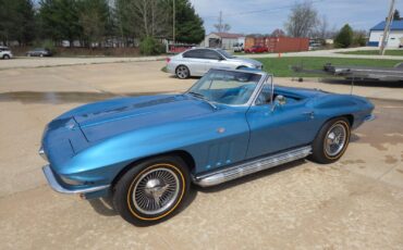 Chevrolet-Corvette-1965-Convertible-25