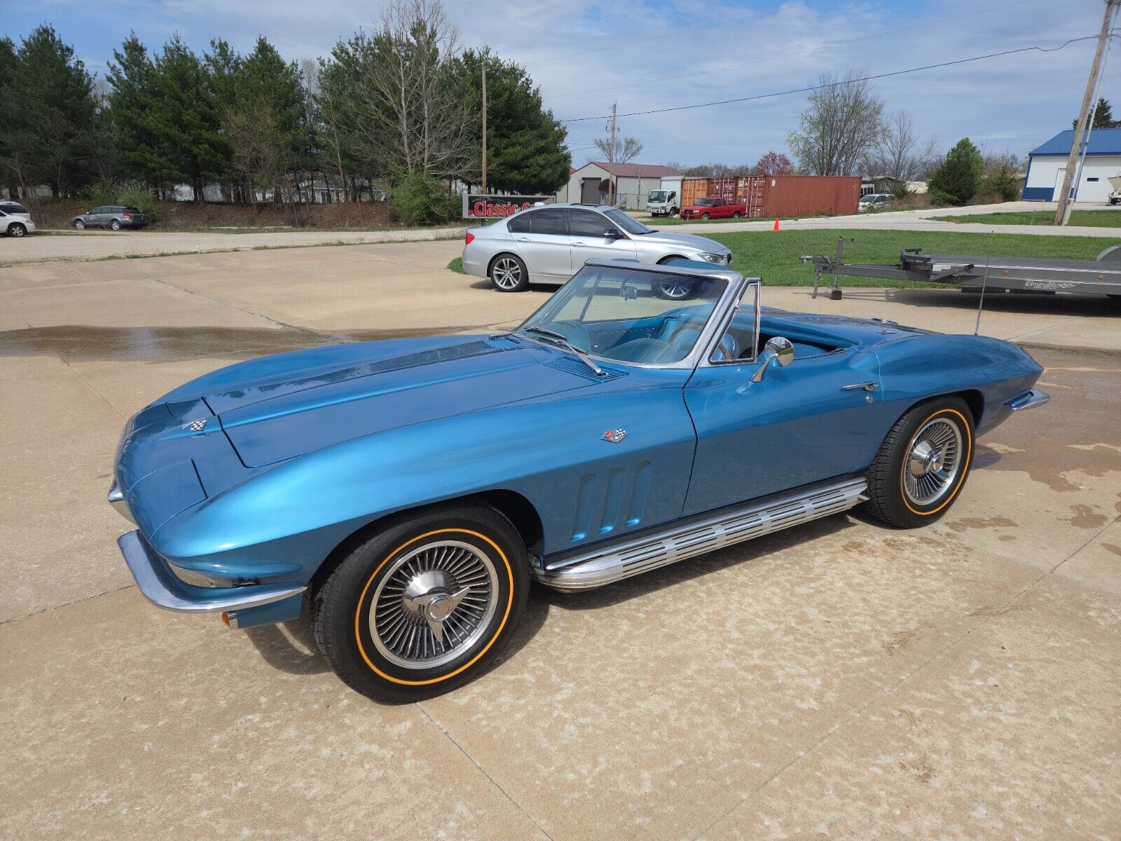 Chevrolet-Corvette-1965-Convertible-25