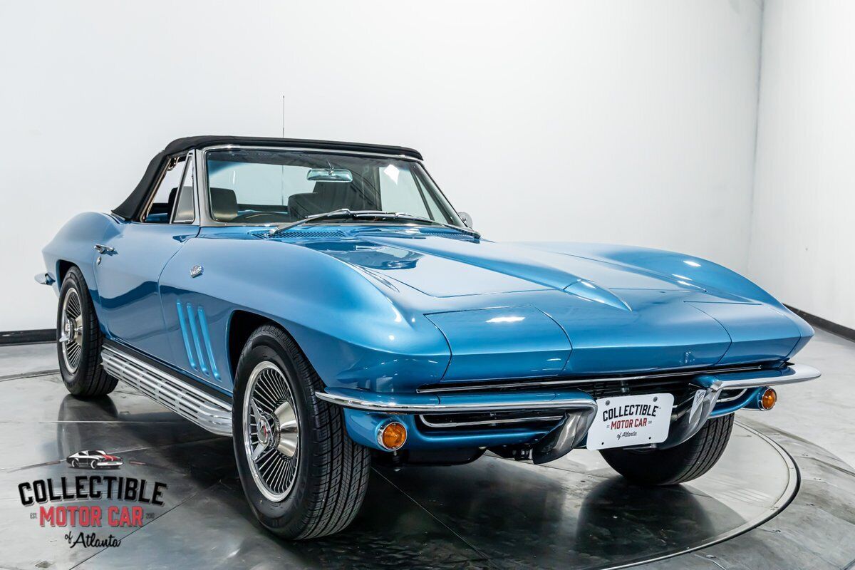 Chevrolet-Corvette-1965-Convertible-25