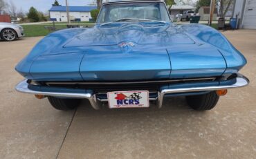 Chevrolet-Corvette-1965-Convertible-3