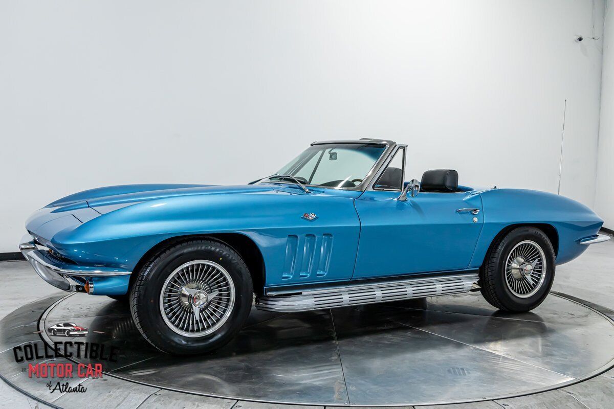 Chevrolet-Corvette-1965-Convertible-30