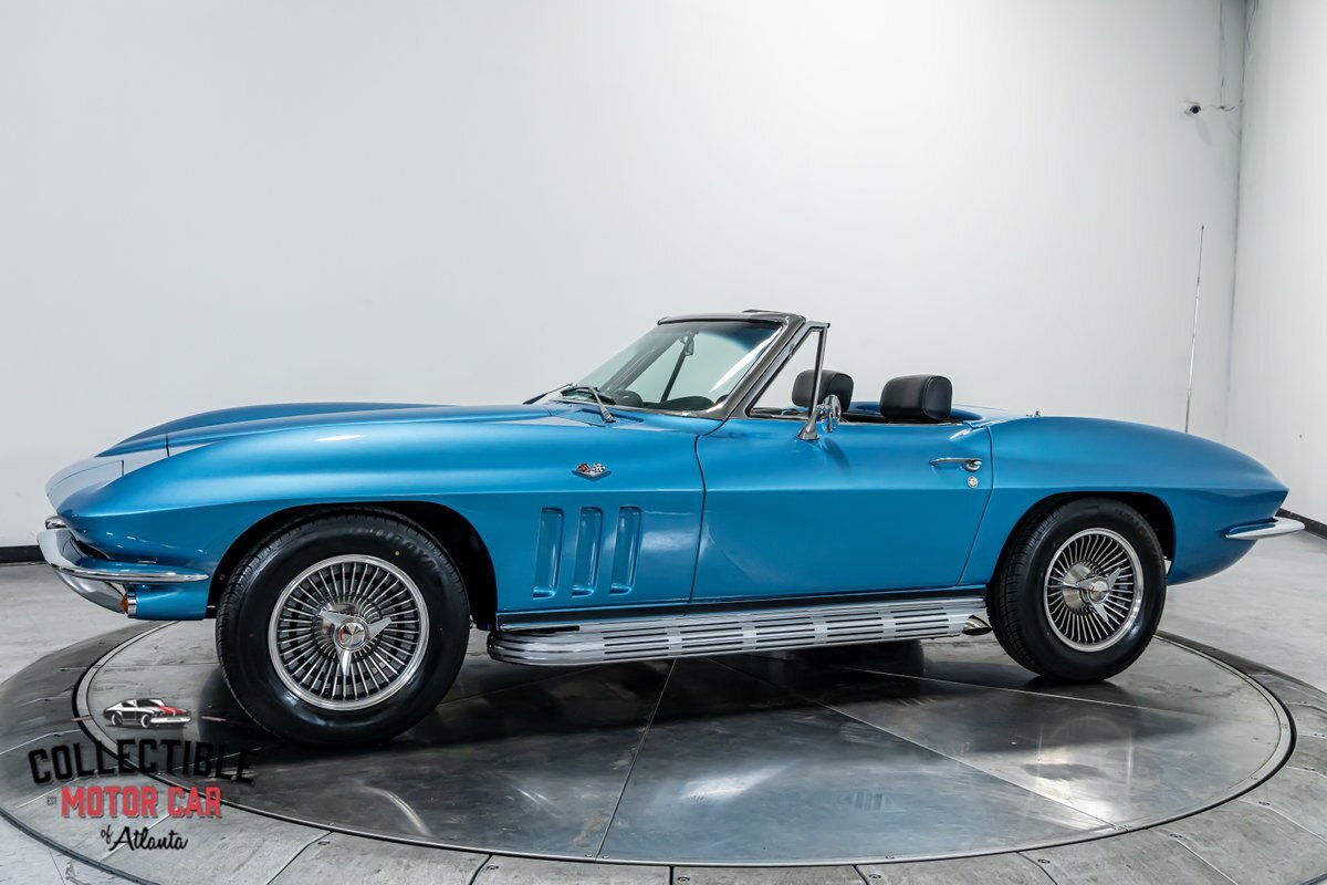 Chevrolet-Corvette-1965-Convertible-31