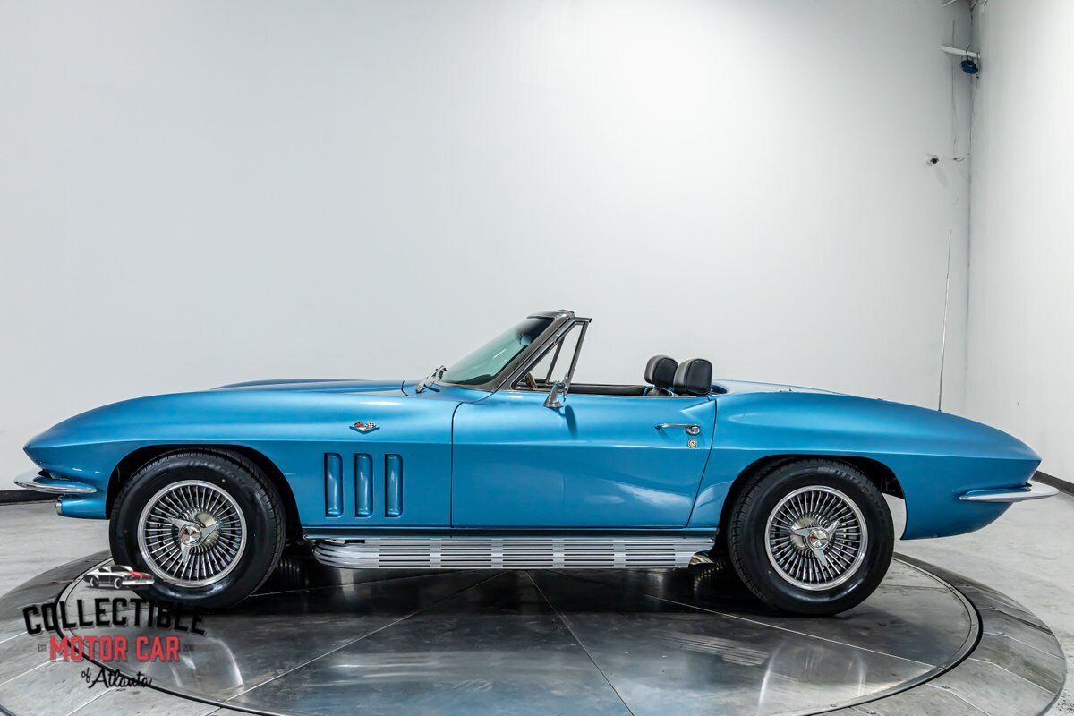 Chevrolet-Corvette-1965-Convertible-32