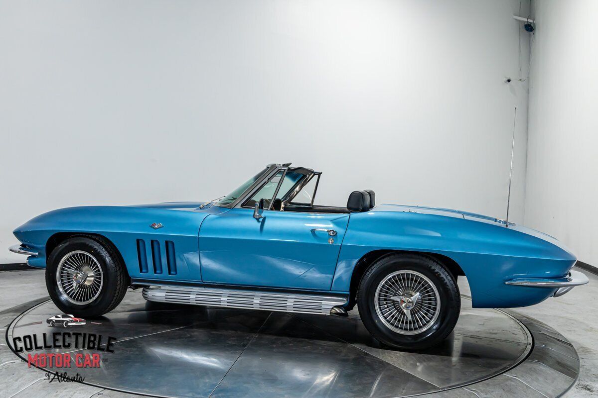 Chevrolet-Corvette-1965-Convertible-33