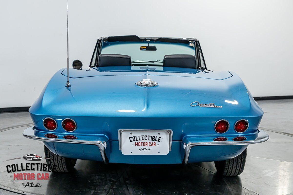 Chevrolet-Corvette-1965-Convertible-38