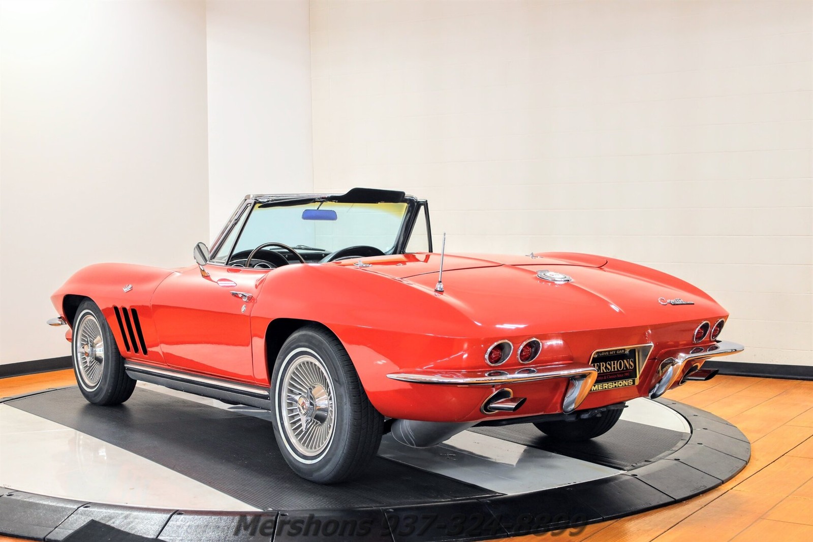 Chevrolet-Corvette-1965-Convertible-4