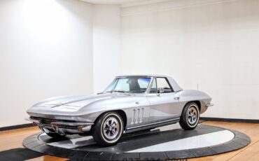 Chevrolet-Corvette-1965-Convertible