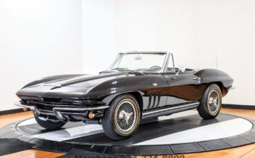Chevrolet-Corvette-1965-Convertible