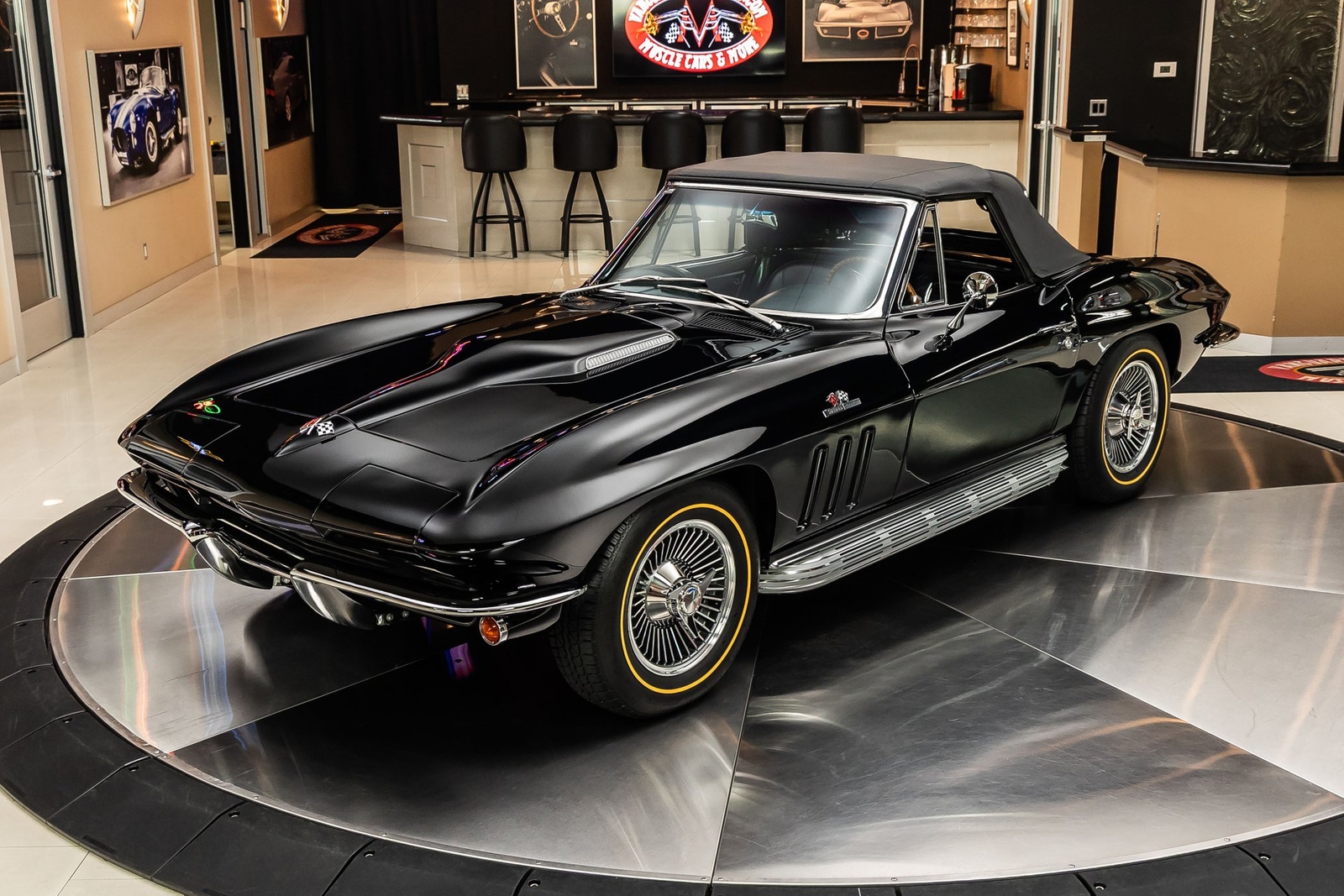 Chevrolet-Corvette-1965-Convertible-5