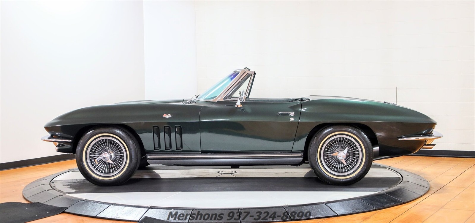 Chevrolet-Corvette-1965-Convertible-5