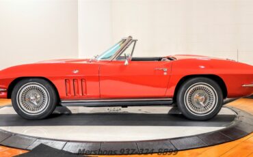 Chevrolet-Corvette-1965-Convertible-5