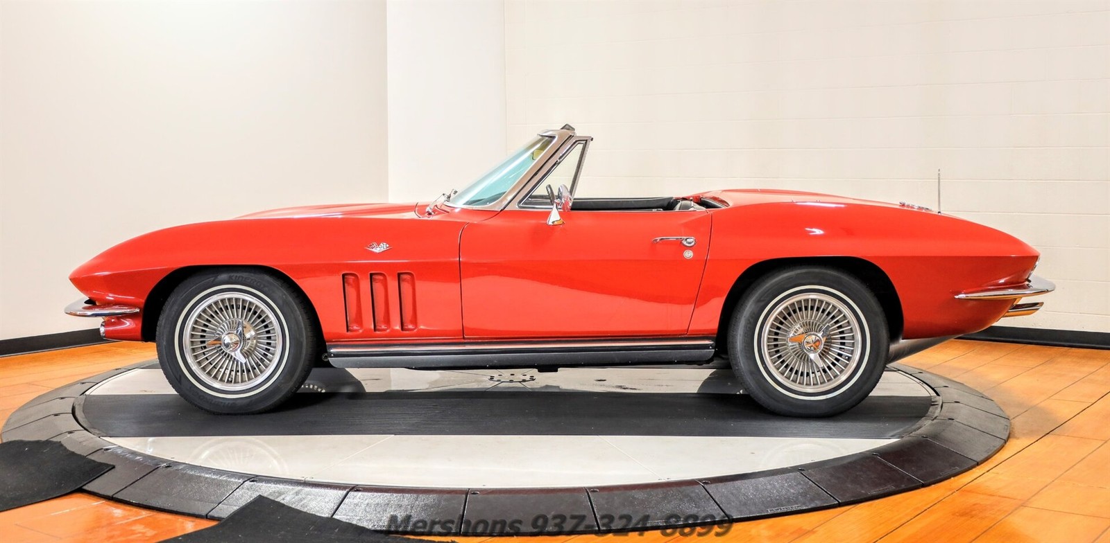Chevrolet-Corvette-1965-Convertible-5