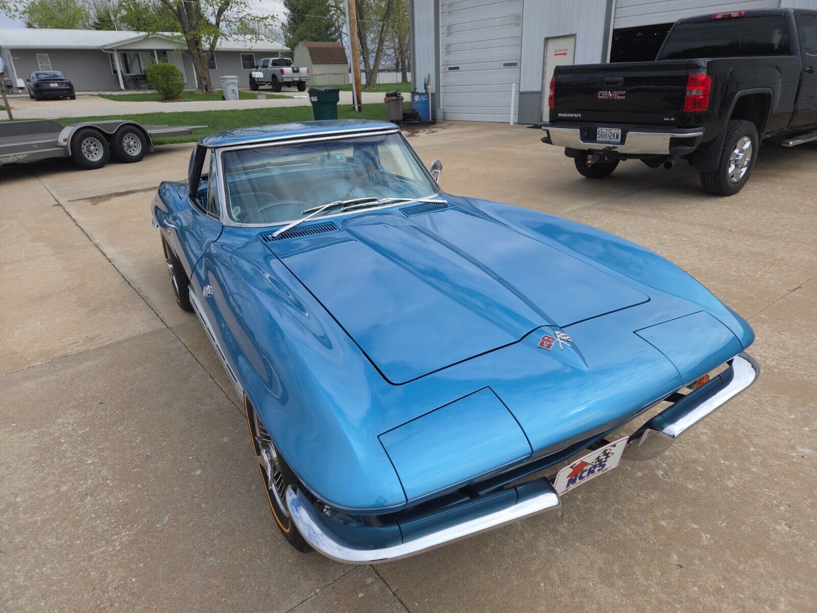 Chevrolet-Corvette-1965-Convertible-5