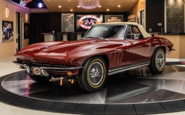 Chevrolet-Corvette-1965-Convertible-6